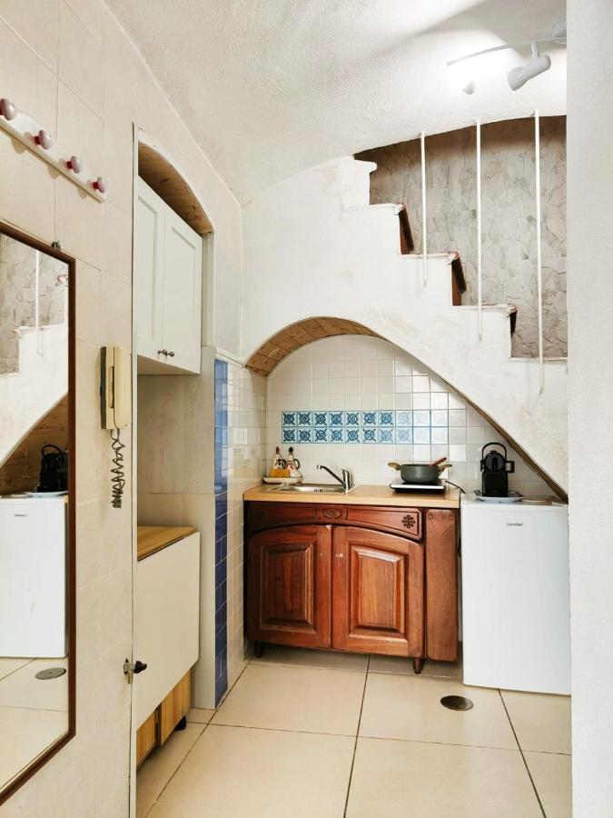 Casa Dell'Antico Teatro Di Neapolis Nel Centro Storico Di Napoli Apartment Luaran gambar